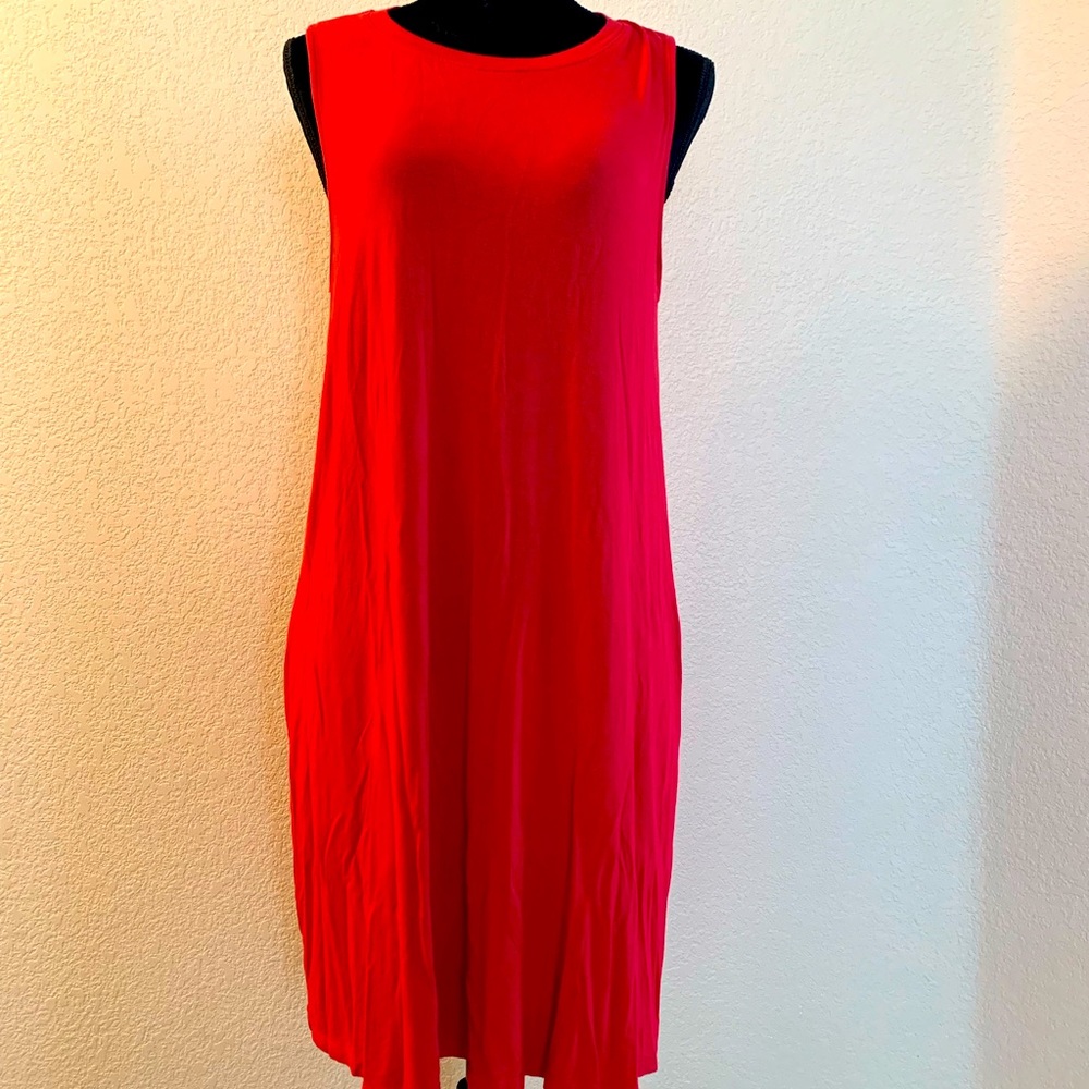 Red midi dress